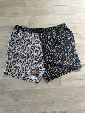 Ksubi Black & Cream‎ Leopard Swim Shorts Size Medium